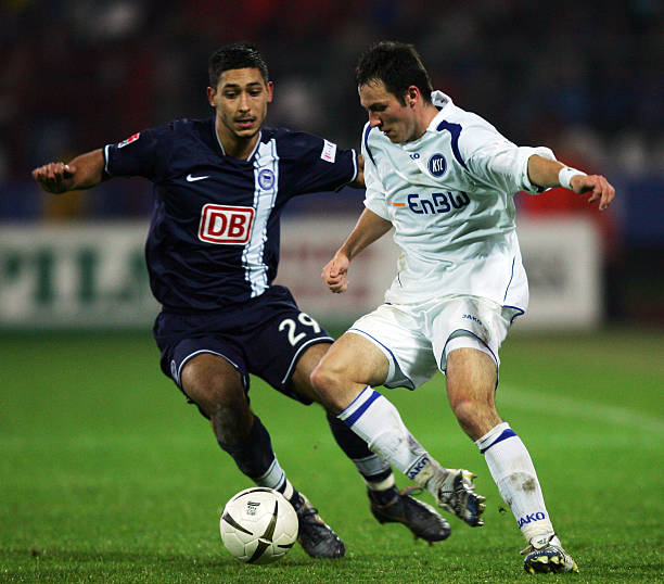 权迅速发动 权迅速发动